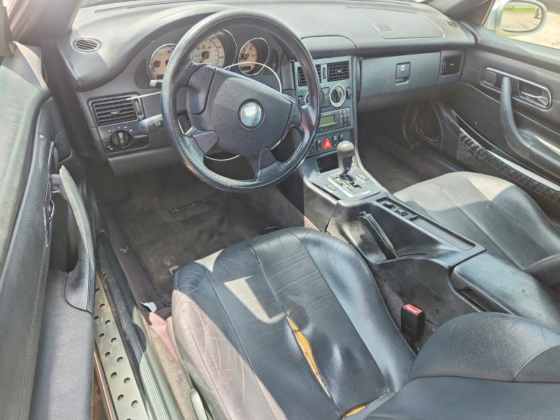 Снимка 8 от търг – 1999 MERCEDES-BENZ SLK с VIN WDBKK47F2XF097342