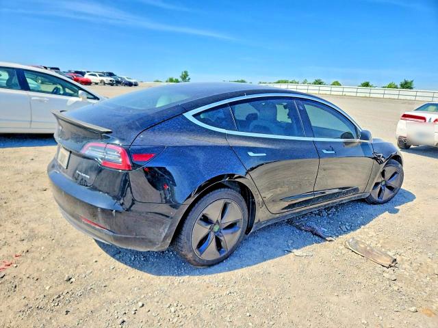 Photo 3 from auction – 2019 TESLA MODEL 3 with VIN 5YJ3E1EB2KF194856