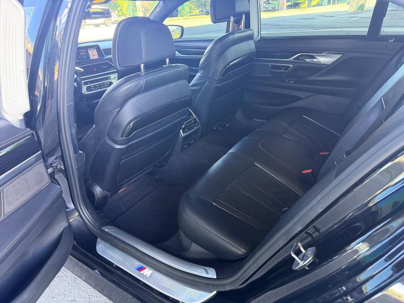 Photo 12 from auction – 2019 BMW 750I with VIN WBA7F2C56K8240643