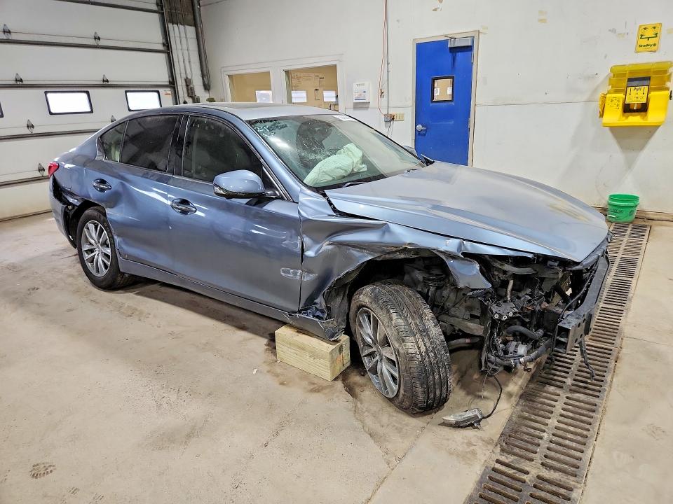 Photo 4 from auction – 2016 INFINITI Q50 with VIN JN1EV7AP7GM304962