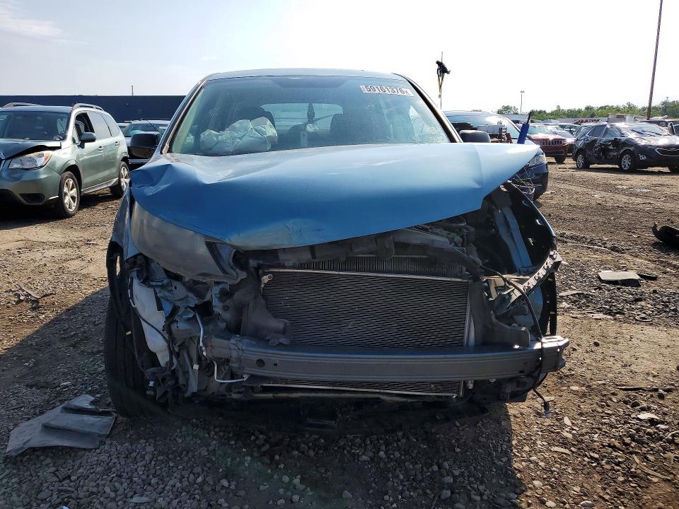 Photo 5 from auction – 2014 HONDA CR-V with VIN 5J6RM4H39EL073370