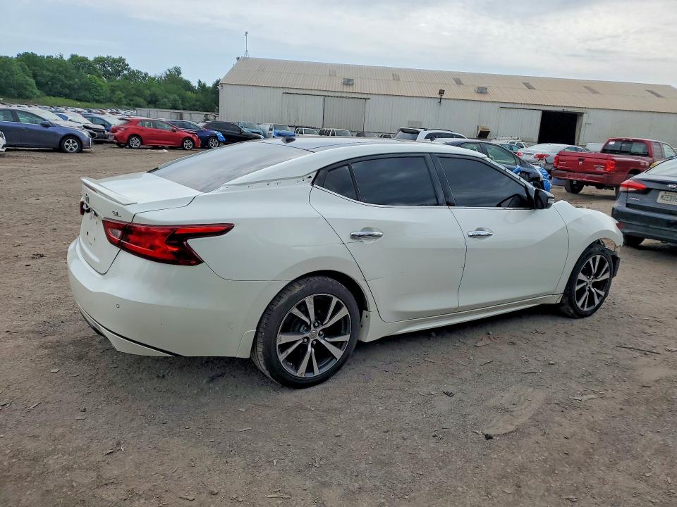Photo 3 from auction – 2018 NISSAN MAXIMA with VIN 1N4AA6AP5JC403395