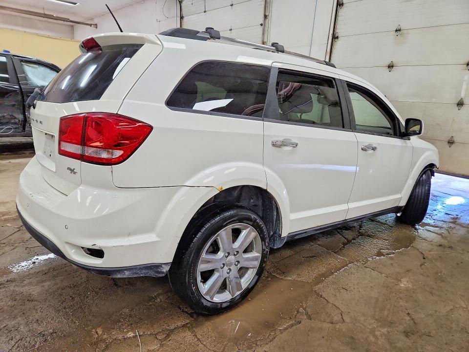 Photo 3 from auction – 2014 DODGE JOURNEY with VIN 3C4PDDFG1ET237749