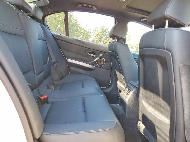 Photo 10 from auction – 2010 BMW 335 with VIN WBAPL3C50AA407971