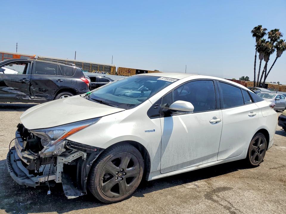 TOYOTA PRIUS 2016 with VIN JTDKARFU5G3019088 - Photo from auction