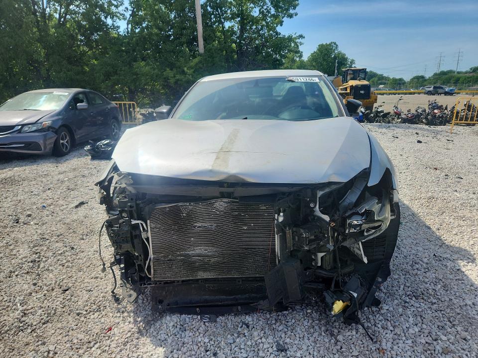 Photo 5 from auction – 2017 NISSAN MAXIMA with VIN 1N4AA6AP8HC385520