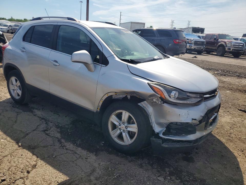 Photo 4 from auction – 2017 CHEVROLET TRAX with VIN KL7CJLSB0HB084523