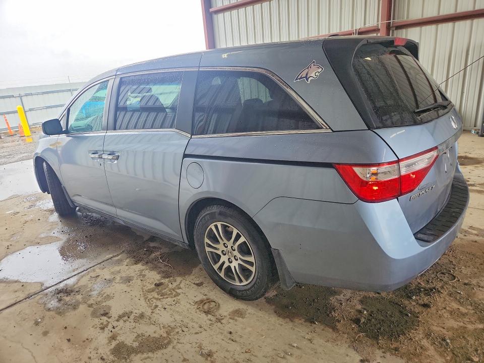 Photo 2 from auction – 2011 HONDA ODYSSEY with VIN 5FNRL5H66BB098203