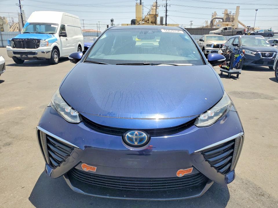Photo 5 from auction – 2017 TOYOTA MIRAI with VIN JTDBVRBD3HA001955