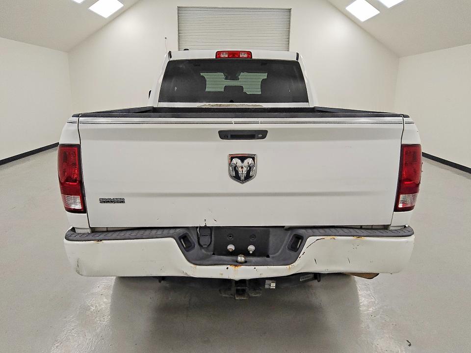 Photo 6 from auction – 2017 RAM 1500 with VIN 1C6RR6FG2HS622420