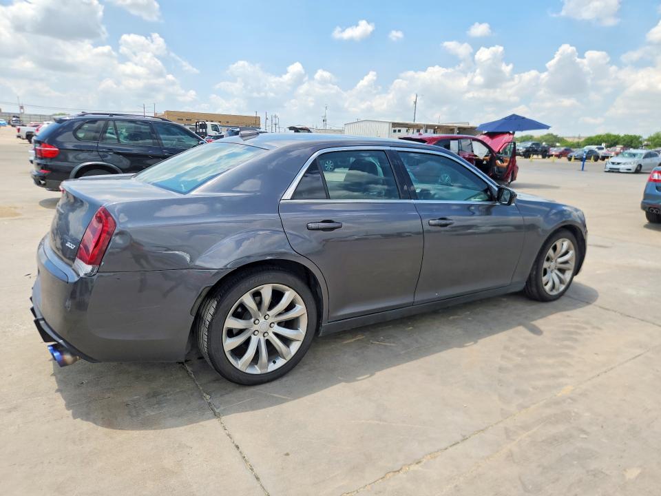 Foto 3 de la subasta – 2018 CHRYSLER 300 con VIN 2C3CCAAG3JH315592