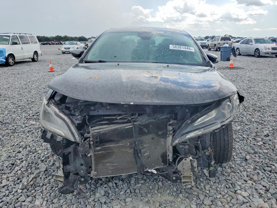Photo 5 from auction – 2015 CHRYSLER 200 with VIN 1C3CCCCG5FN581557