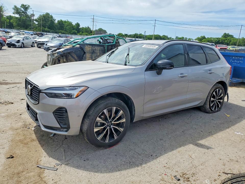 2025 VOLVO XC60