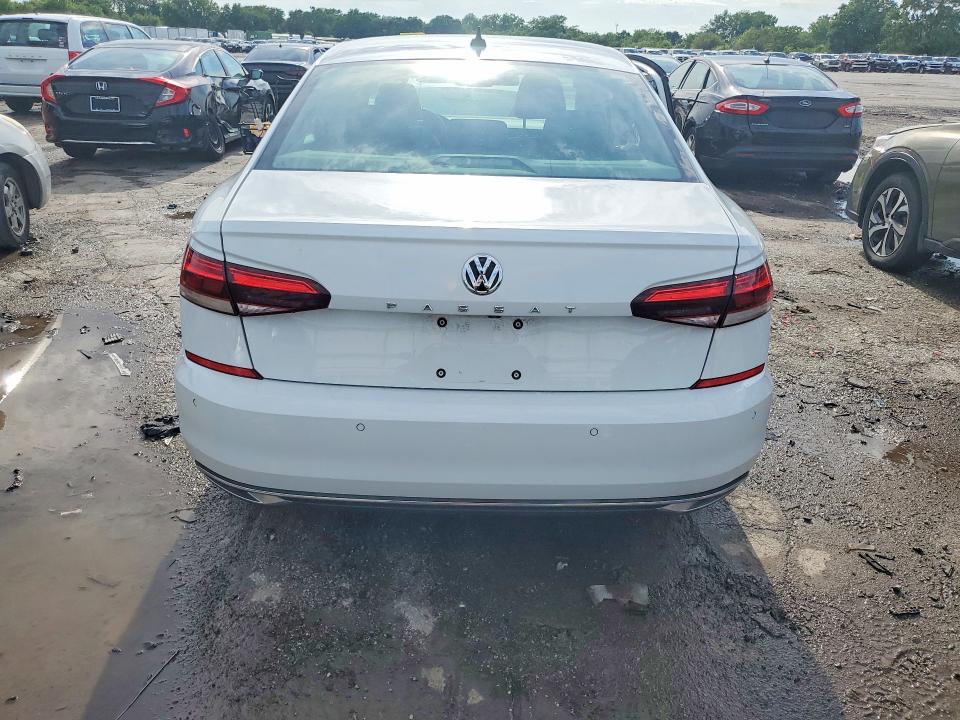 Photo 6 from auction – 2020 VOLKSWAGEN PASSAT with VIN 1VWCA7A38LC016460