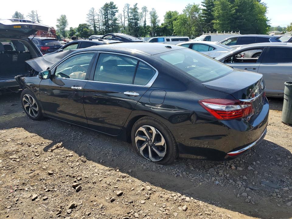 Photo 2 from auction – 2016 HONDA ACCORD with VIN 1HGCR2F91GA219933
