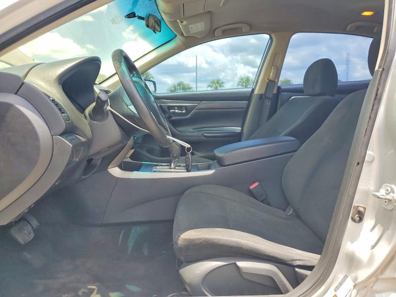 صورة رقم 7 من المزاد - 2015 NISSAN ALTIMA مع VIN 1N4AL3AP2FC434023
