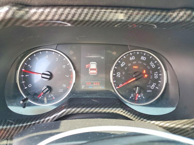 Photo 9 from auction – 2019 TOYOTA RAV4 with VIN JTMF1RFV7KD013399