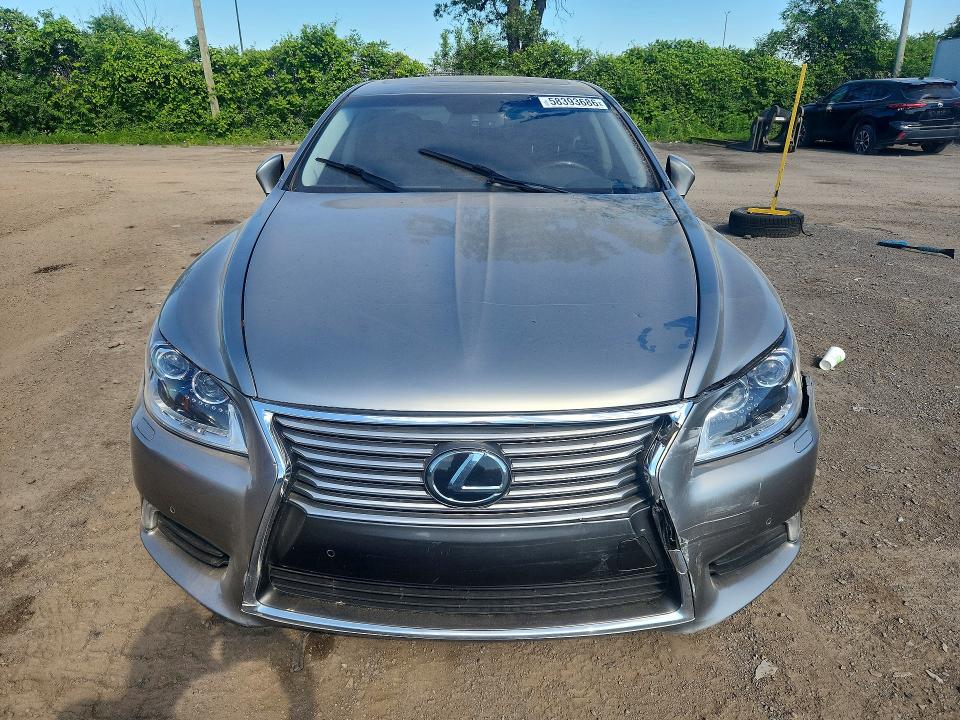 Photo 5 from auction – 2015 LEXUS LS with VIN JTHCL1EF5F5023338