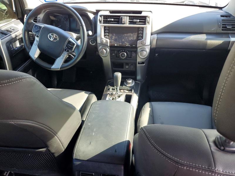Photo 8 from auction – 2023 TOYOTA 4RUNNER with VIN JTENU5JR2P6098679