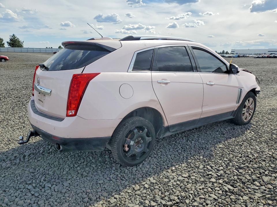 Photo 3 from auction – 2015 CADILLAC SRX with VIN 3GYFNBE31FS602685