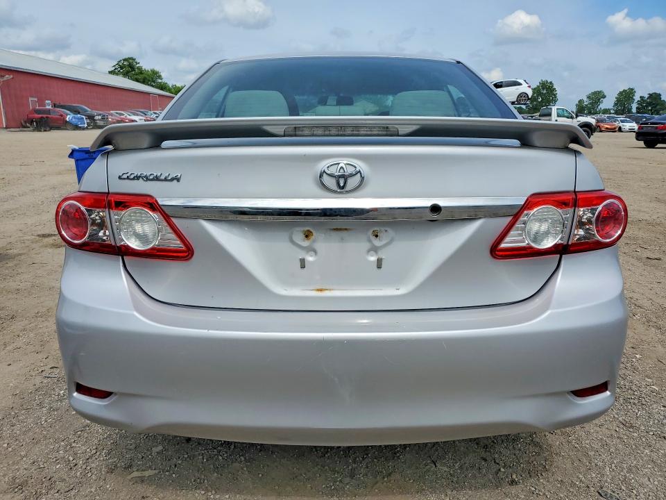 Photo 6 from auction – 2012 TOYOTA COROLLA with VIN 2T1BU4EE7CC903782