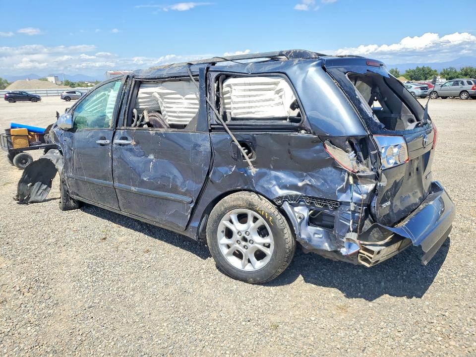 Photo 2 from auction – 2006 TOYOTA SIENNA with VIN 5TDZA22C46S566238