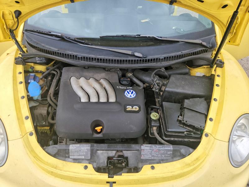 Photo 11 from auction – 2000 VOLKSWAGEN NEW BEETLE with VIN 3VWCA21C8YM439967