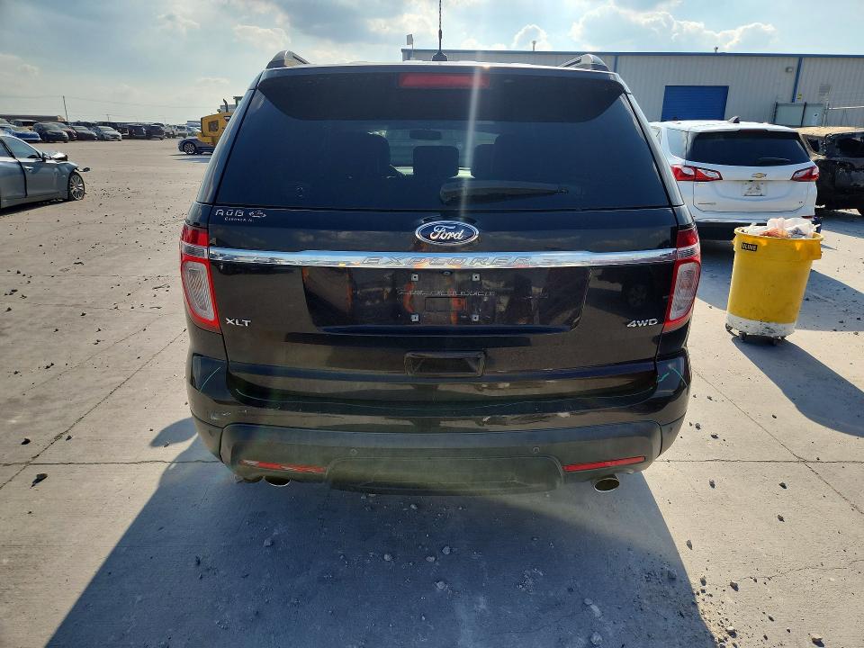 Photo 6 from auction – 2013 FORD EXPLORER with VIN 1FM5K8D8XDGA09876