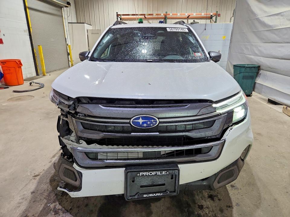 Photo 5 from auction – 2025 SUBARU FOREST LTD with VIN JF2SLDRC5SH514730