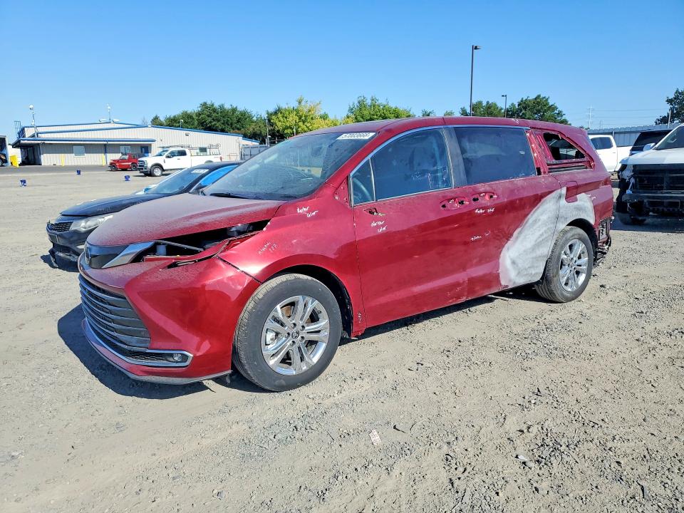 Photo 1 from auction – 2024 TOYOTA SIENNA with VIN 5TDESKFC0RS147068