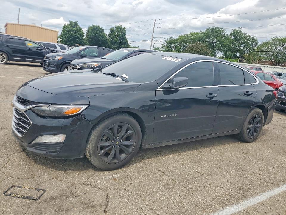 CHEVROLET MALIBU 2019 with VIN 1G1ZD5ST1KF183322 - Photo from auction