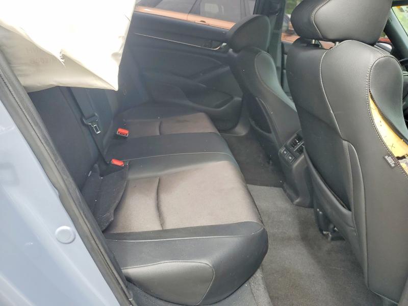 Photo 10 from auction – 2022 HONDA ACCORD with VIN 1HGCV2F32NA021320