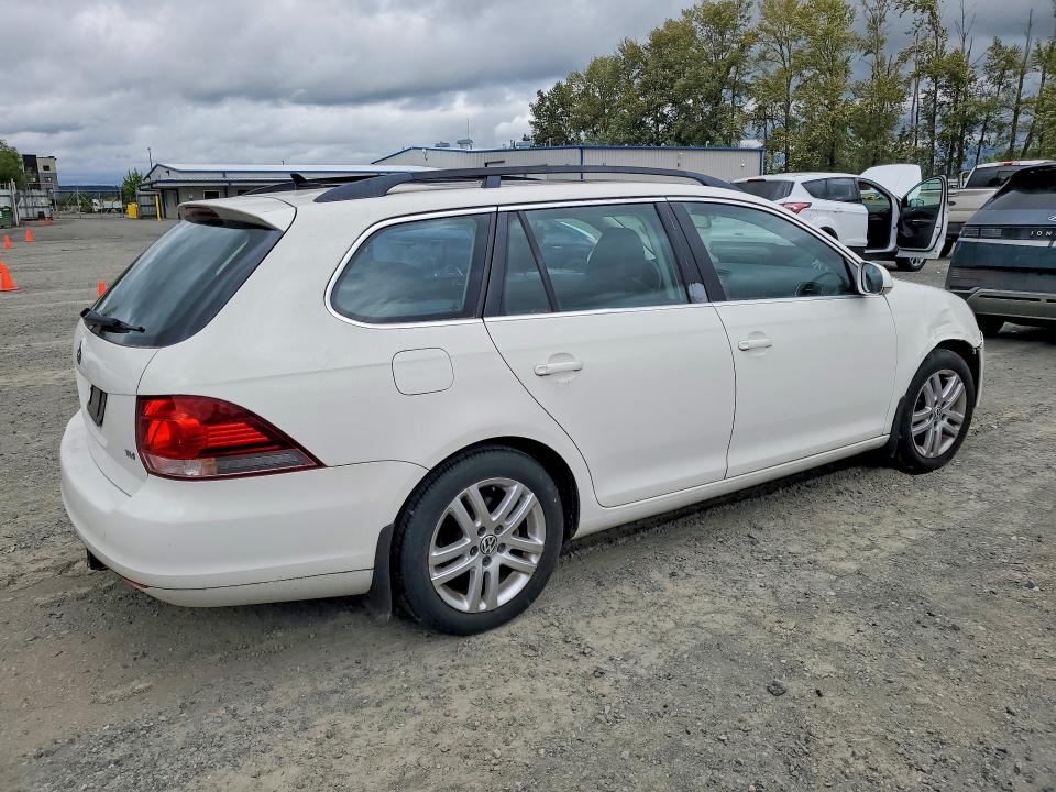 Photo 3 from auction – 2011 VOLKSWAGEN JETTA with VIN 3VWML7AJ7BM639451