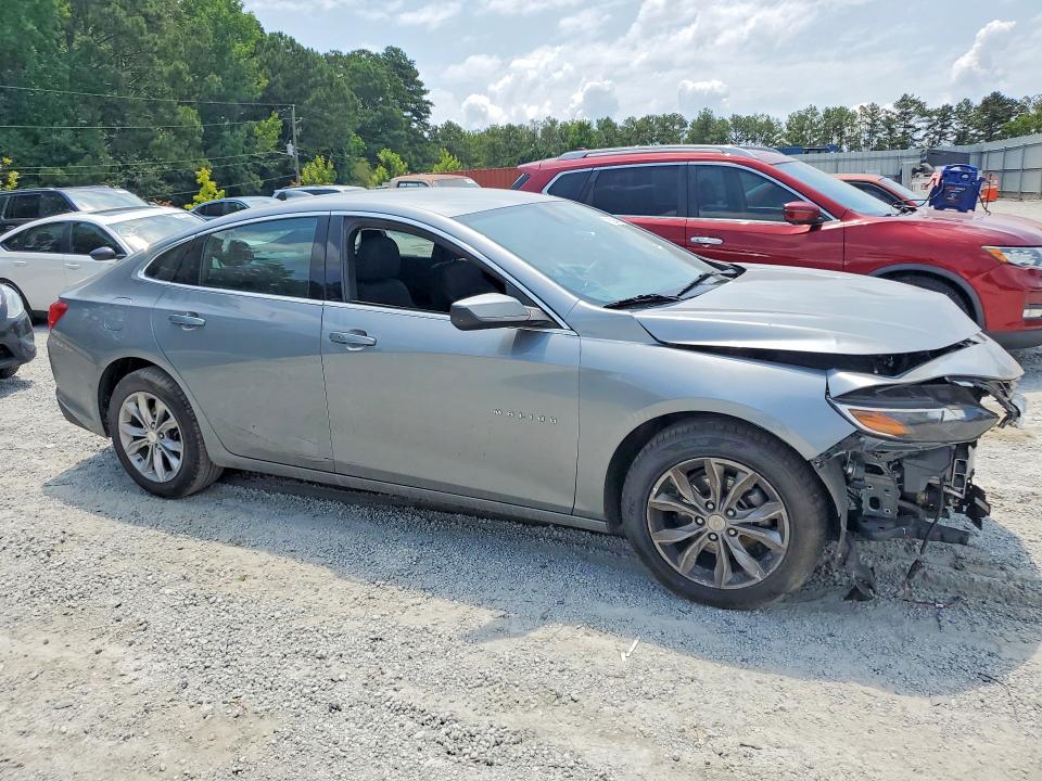 Photo 4 from auction – 2023 CHEVROLET MALIBU with VIN 1G1ZD5ST0PF165840