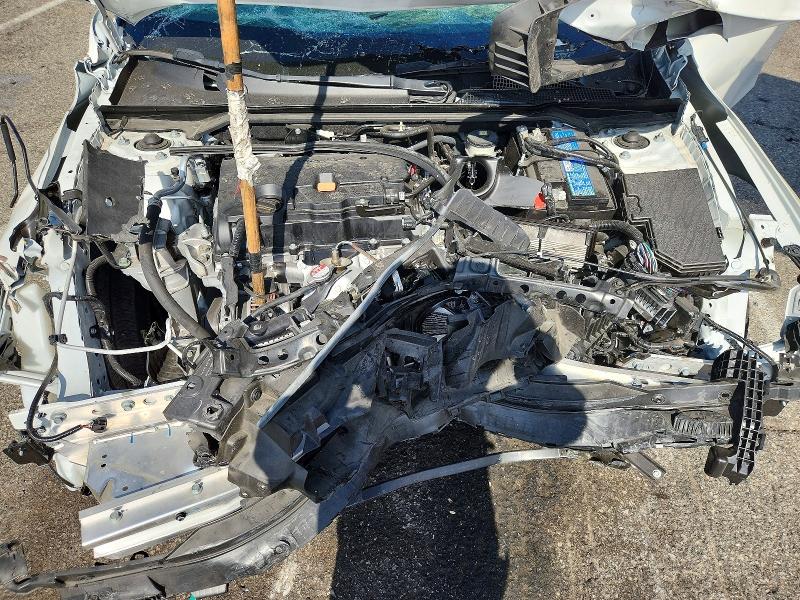 Photo 11 from auction – 2024 HONDA CIVIC with VIN 2HGFE2F23RH573145