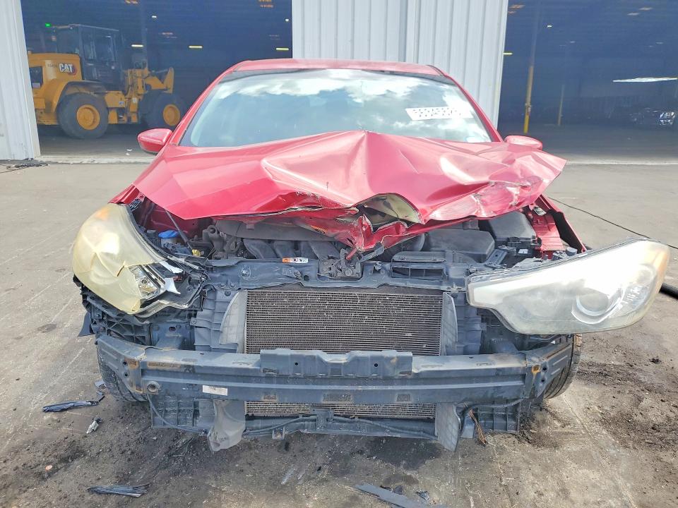Photo 5 from auction – 2016 KIA FORTE with VIN KNAFK4A64G5566106