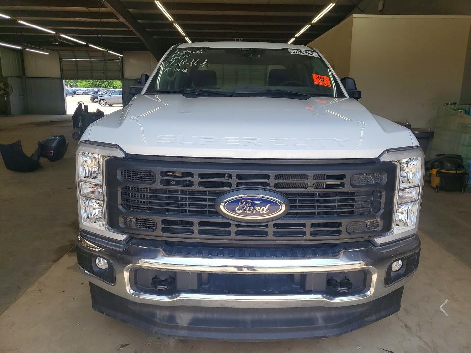 Photo 5 from auction – 2024 FORD F250 with VIN 1FT7W2BA1REE60444