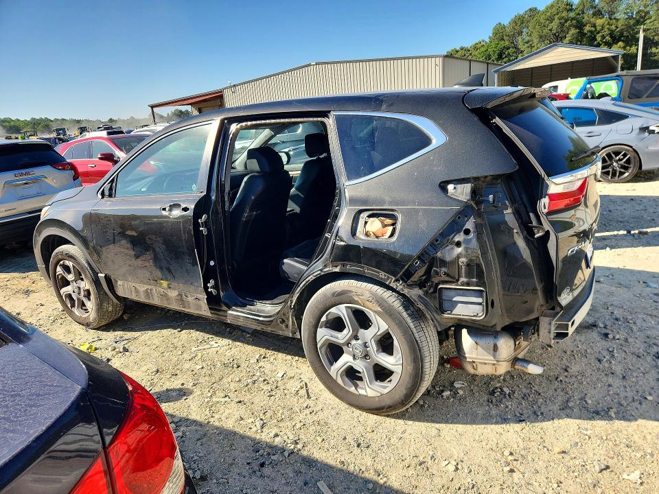 Photo 2 from auction – 2018 HONDA CR-V with VIN 2HKRW2H83JH619160
