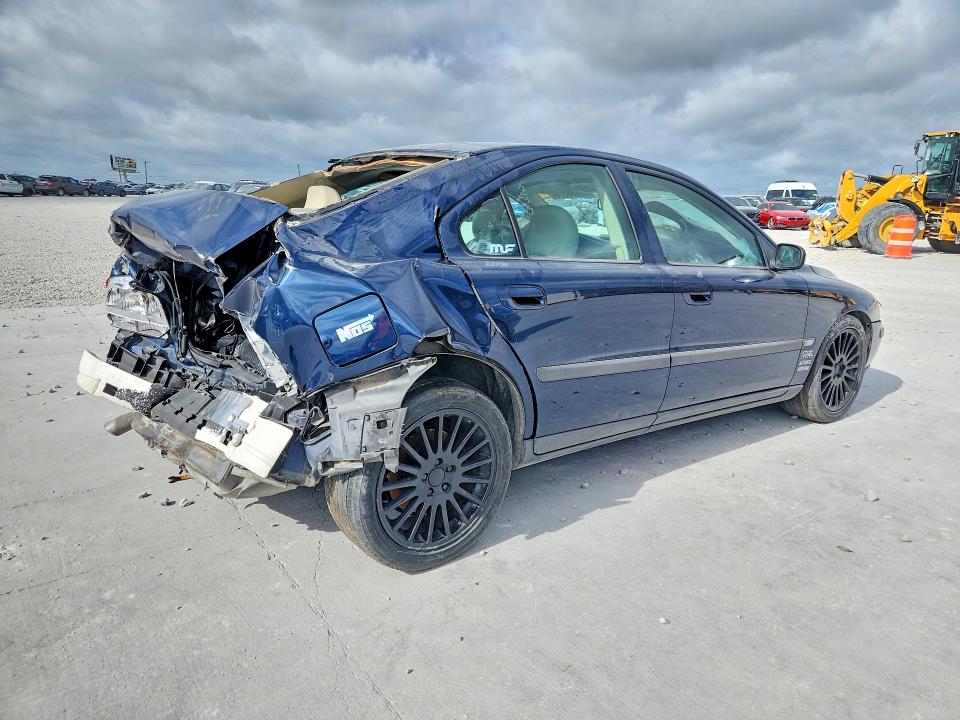 Photo 3 from auction – 2004 VOLVO S60 with VIN YV1RS59V942406053