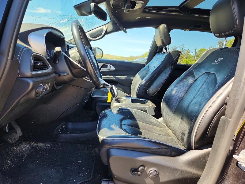 Photo 7 from auction – 2019 CHRYSLER PACIFICA with VIN 2C4RC1GGXKR605403