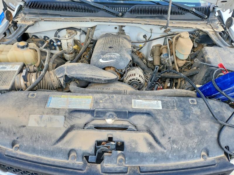 Zdjęcie 11 z aukcji – 2001 CHEVROLET SILVERADO z VIN 1GCHK29U11E210321