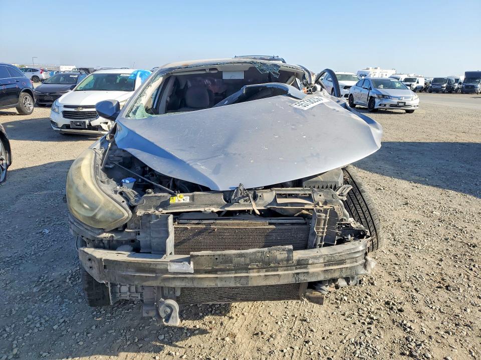 Photo 5 from auction – 2016 HYUNDAI ELANTRA with VIN 5NPDH4AE5GH742354