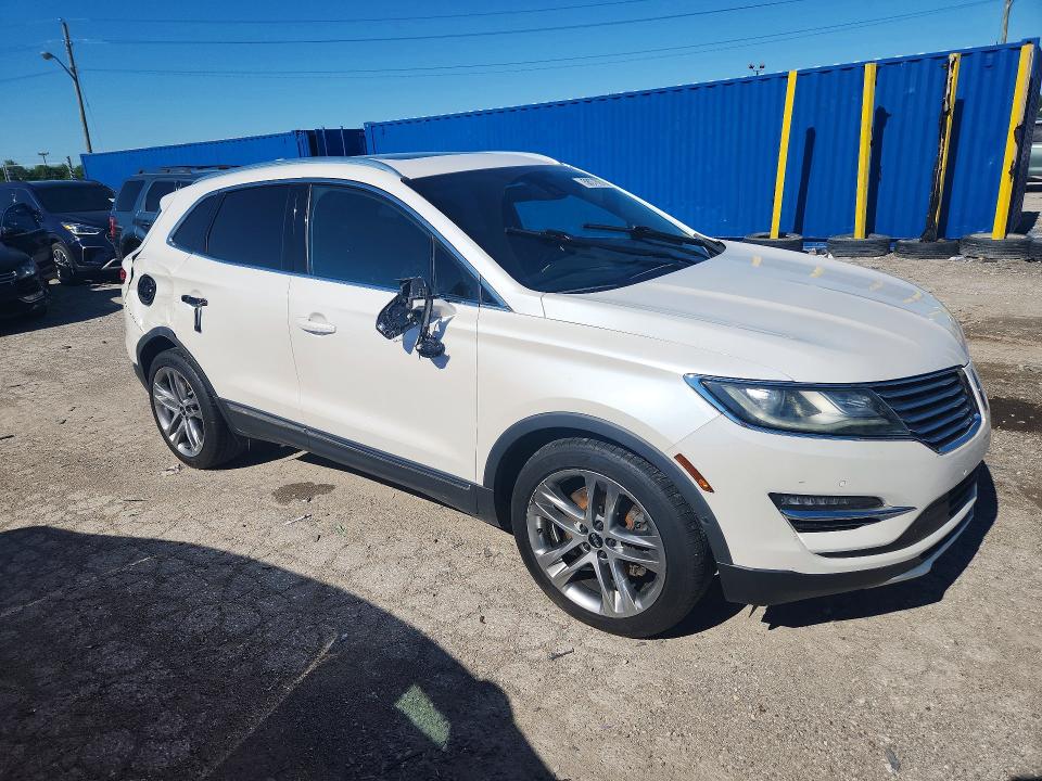 Photo 4 from auction – 2015 LINCOLN MKC with VIN 5LMTJ2AH8FUJ33268