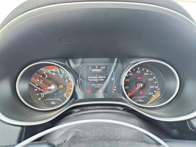 Photo 9 from auction – 2019 JEEP COMPASS with VIN 3C4NJCAB0KT675566