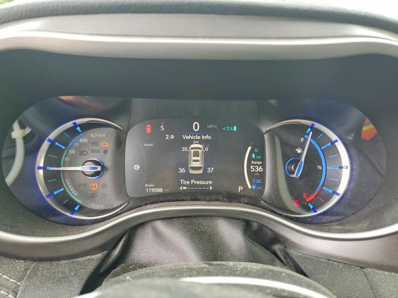 Photo 9 from auction – 2022 CHRYSLER PACIFICA with VIN 2C4RC1L74NR121365
