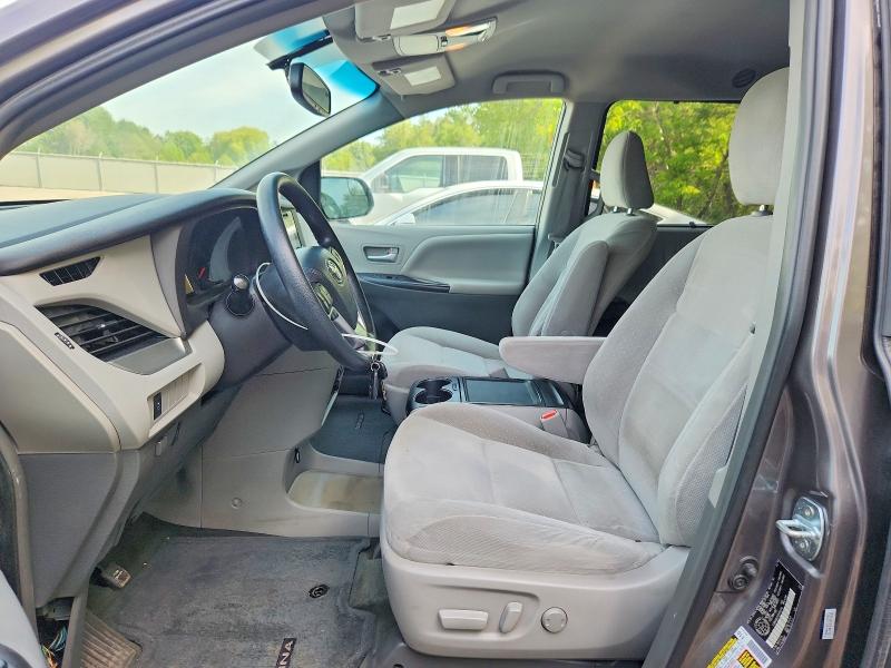 Photo 7 from auction – 2016 TOYOTA SIENNA with VIN 5TDKK3DC7GS720170