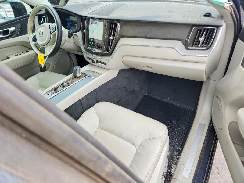 Photo 8 from auction – 2024 VOLVO XC60 with VIN YV4L12RL9R1723112