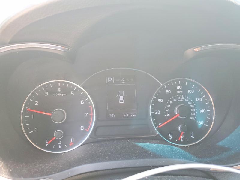 Photo 9 from auction – 2018 KIA FORTE with VIN 3KPFL4A7XJE181721