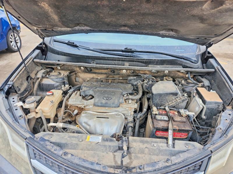 Photo 11 from auction – 2015 TOYOTA RAV4 with VIN JTMZFREV7FJ059595