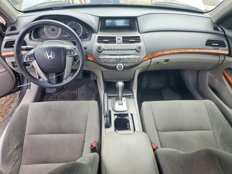 Photo 8 from auction – 2011 HONDA ACCORD with VIN 1HGCP2F71BA064300